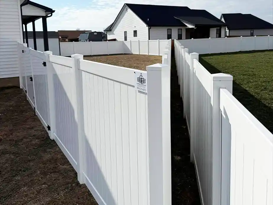 Vinyl Fence Contractor