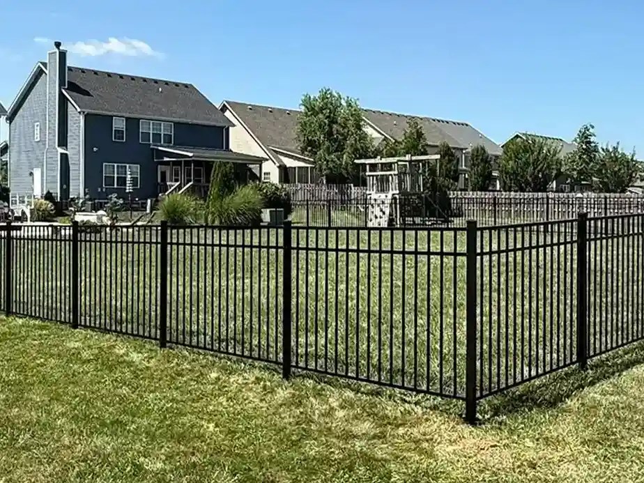 Aluminum fence installation